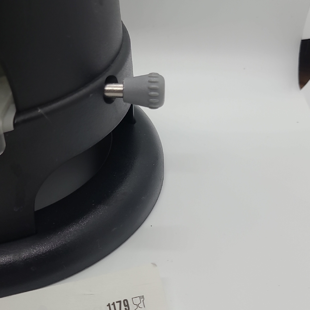 Pampered Chef Veggie Twirl & Curl / Spiralizer - Picture 12 of 16